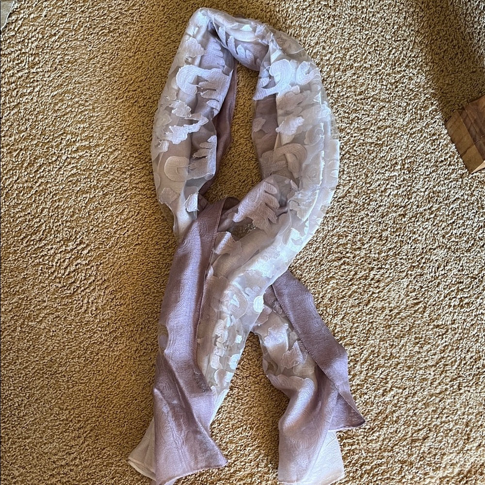Zoē Madison viscoe scarf
